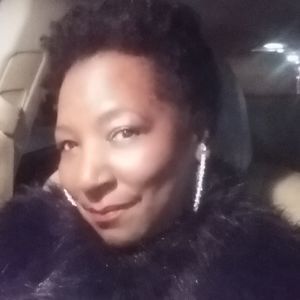 Meet your Posher, Lazetta